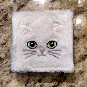 Paul & Joe Beaute Refillable Furry Compact White Cat + Eye Color Duo 01